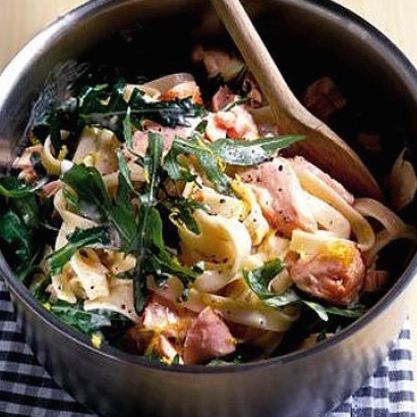 What’s for Dinner? Salmon & Rocket Pasta