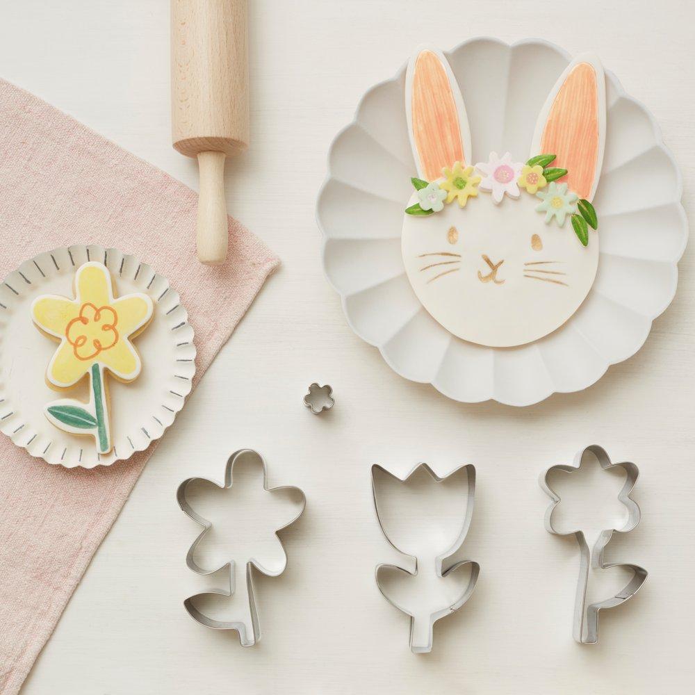 flower cookie cutter